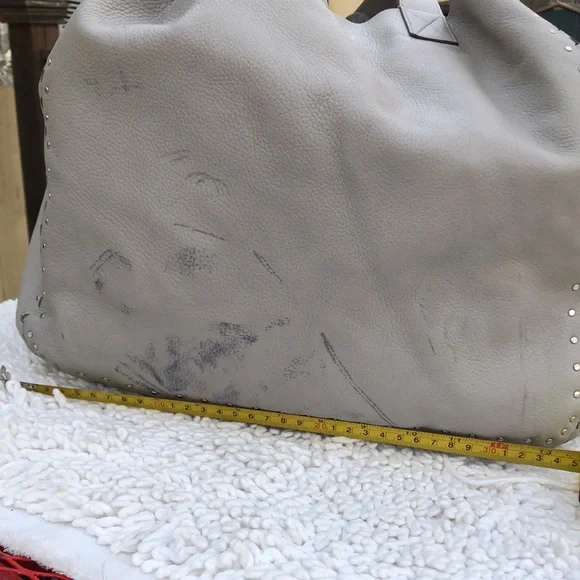 New HENRI BENDEL Gray Silver Studded Leather Puzzled Tote Bag w/ Makeup Case